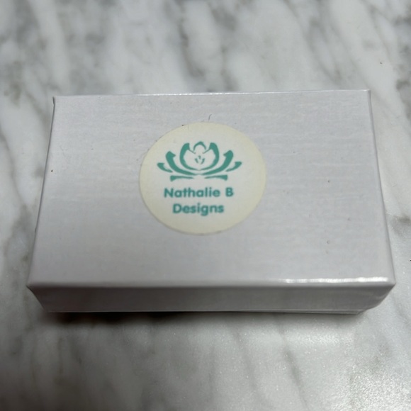 Gold Filled Faux Pearl 24” Rosary Necklace/Glasses Chain - Picture 6 of 6